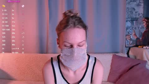 burning_g1rl online show from March 26, 3:25 pm