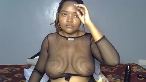 busty kenzi online show from June 11, 12:46 pm