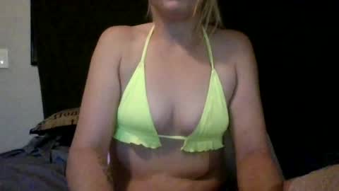 Buttonz455 online show from August 7, 11:34 pm