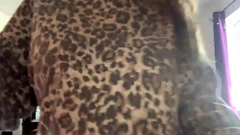 calishop1 online show from January 18, 6:21 pm