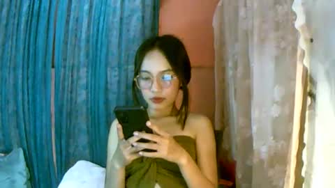 Freya online show from March 3, 8:53 am