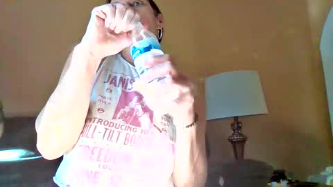 Calli online show from February 20, 8:53 pm