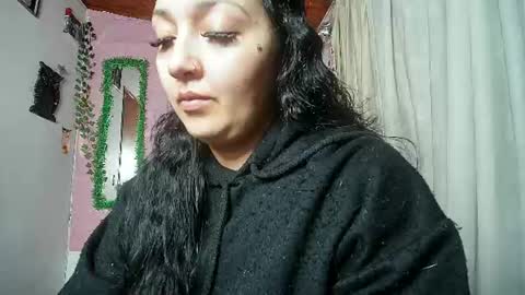 paula online show from July 7, 6:47 am