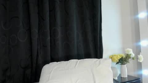 Camila cruz online show from April 11, 10:24 pm