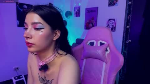 CAMI  online show from January 11, 1:54 am