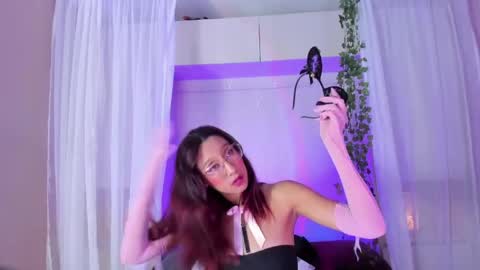 camiigox online show from April 15, 4:02 am