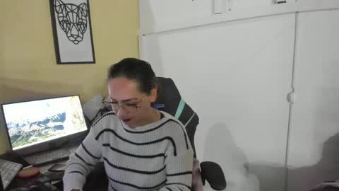 camila_bj online show from May 14, 5:13 am
