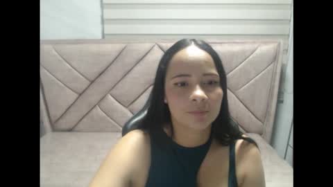 Cami  online show from March 27, 9:04 pm