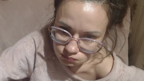 say meow and send tip  online show from March 30, 1:38 am