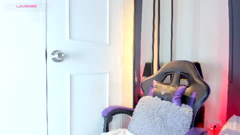 candyrose__ online show from August 1, 11:56 am