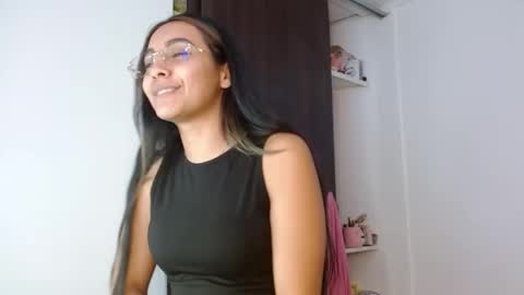 cannela sweet online show from May 26, 4:17 pm