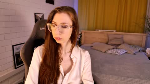 careyjonas online show from April 3, 5:44 pm