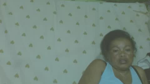 carinesexy69 online show from June 18, 6:24 pm