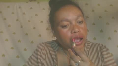 carinesexy69 online show from June 10, 8:46 am