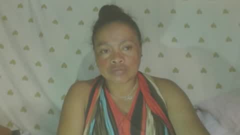 carinesexy69 online show from June 5, 10:54 am