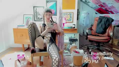 Carly Pearls online show from June 27, 12:22 pm