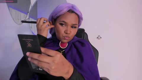 carolina_evannss online show from October 31, 12:09 pm