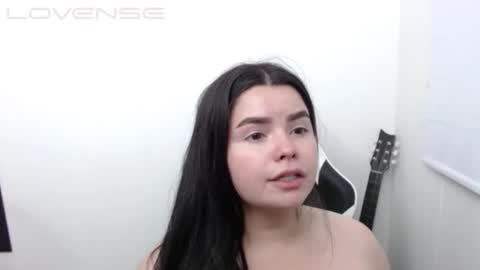 carolina online show from November 2, 2:26 am