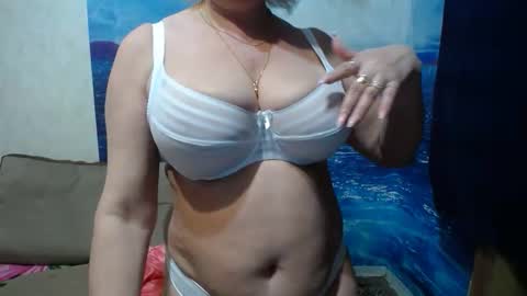 VicunaCool online show from April 9, 8:36 pm