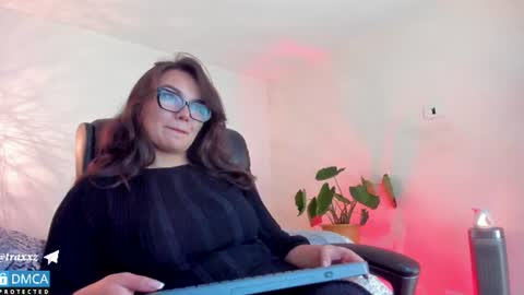 caprice online show from July 21, 1:34 pm