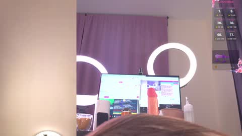 Katherine online show from December 20, 3:42 pm