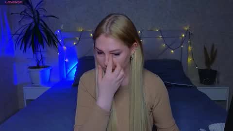 Catherine online show from March 25, 6:00 pm