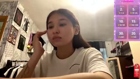 catherinepirs online show from June 12, 10:34 am