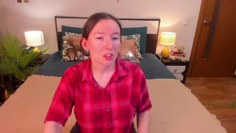 Catrin online show from March 31, 1:16 am