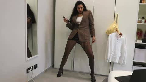 catty online show from March 1, 9:51 am