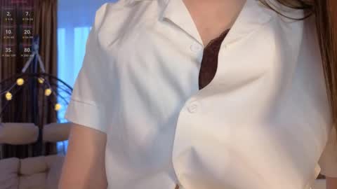 Josie Manesi online show from October 29, 5:34 am