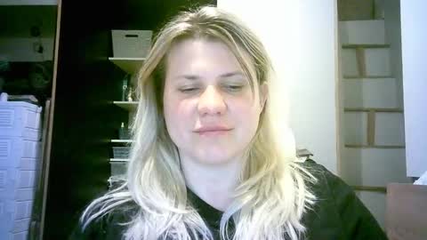 celeste_naughty_ online show from May 23, 10:24 am