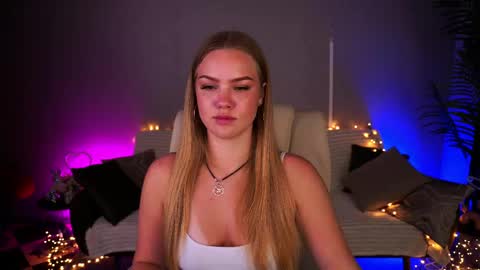 celestenoirr online show from May 28, 1:31 pm