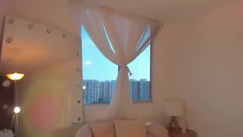 Ari online show from September 23, 9:02 pm