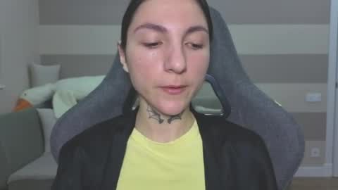Kate online show from June 2, 7:20 am