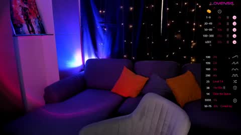 Charli online show from July 1, 8:14 am