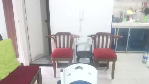 Charlotte online show from April 13, 2:18 pm