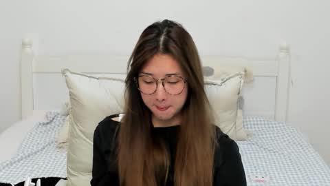 Charlotte online show from January 14, 1:54 am