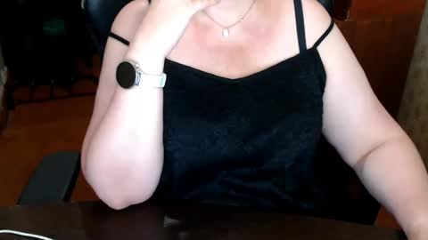 CharlotteXTasty online show from July 3, 11:05 am