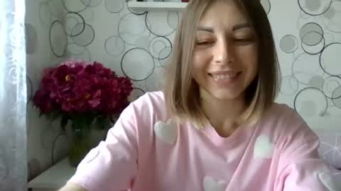 charming__chick online show from June 14, 12:38 pm