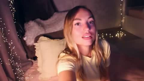 CherryBomb online show from June 25, 5:47 pm