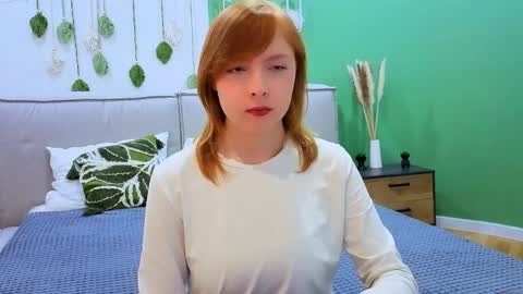 cherrycrushlove online show from March 31, 5:51 am