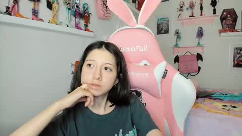 cherrycute666 online show from March 15, 4:36 am