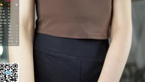 Loise online show from April 20, 6:11 pm