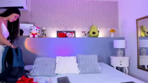 cheryelfox online show from March 27, 10:43 pm