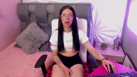 Chiara online show from February 17, 7:55 pm