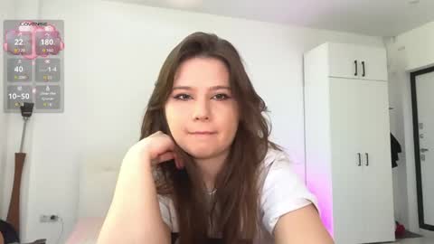 chiculya online show from May 8, 10:29 am