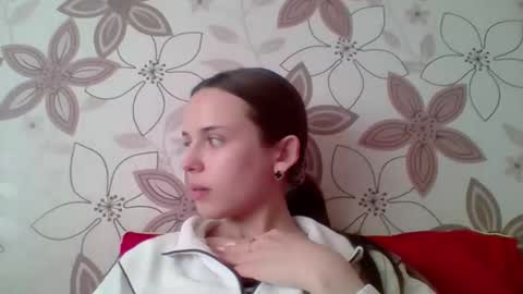 chloe45673 online show from May 25, 7:40 am