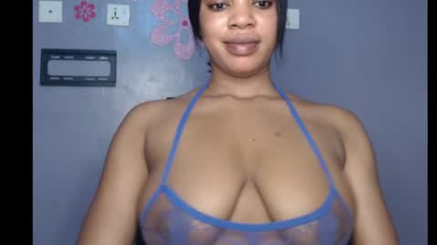 ESTHER online show from February 21, 8:50 am