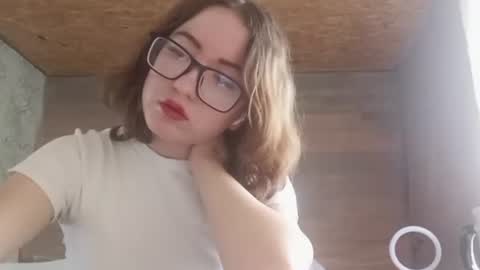 Olivia online show from June 29, 9:27 am