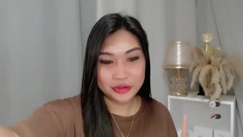 CLAIRE online show from May 10, 3:52 am